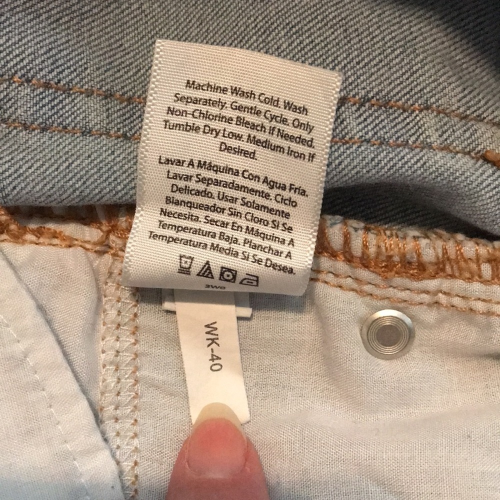 WONDER NATION—SLIM—Boys’ Light Wash Blue Denim Jeans Adjustable Waistband—14Slim - Picture 7 of 17